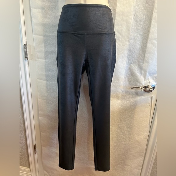Sincerely Jules Bandier The Meadow black faux leather shiny leggings Sz-L. Y3 - Picture 2 of 13
